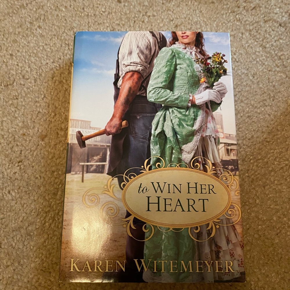 📔NEW ITEM📔 3/$10 Romance Novel. Bundle with other 3/$10 items to save!